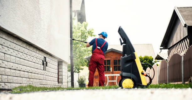 Best Driveway Pressure Washing  in Montague, CA